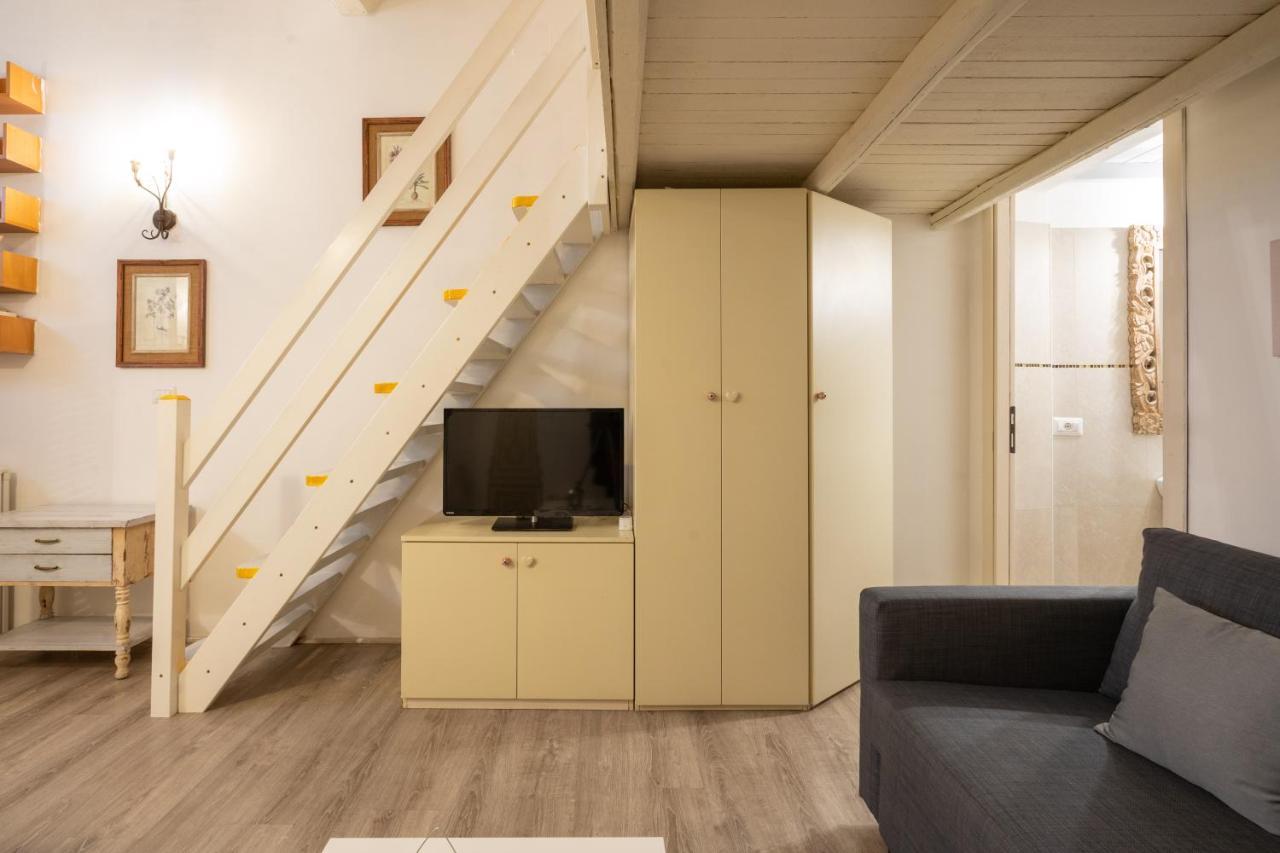 A Due Passi Da S.Pietro E Castel Sant'Angelo Loft Gianicolo Apartment Rome Bagian luar foto