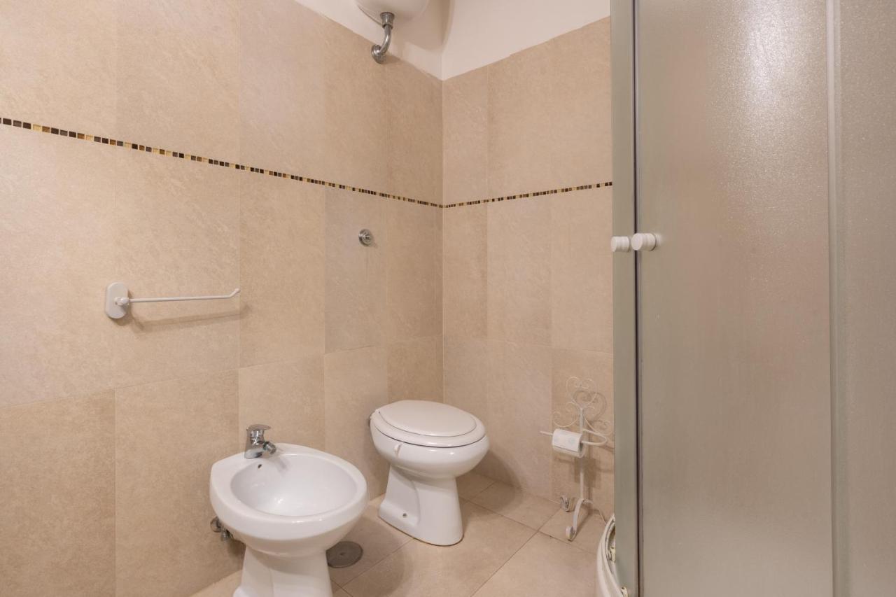 A Due Passi Da S.Pietro E Castel Sant'Angelo Loft Gianicolo Apartment Rome Bagian luar foto